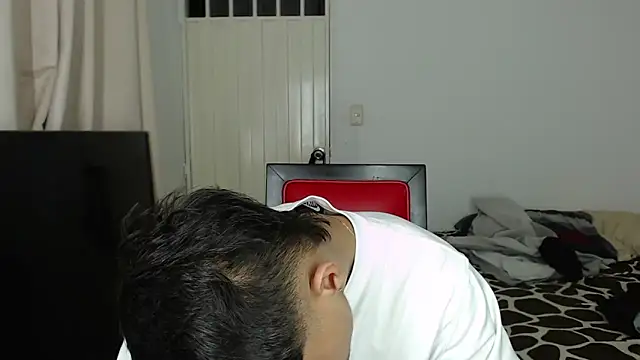 Alex mojica online show from October 1, 2025, 11:36 am