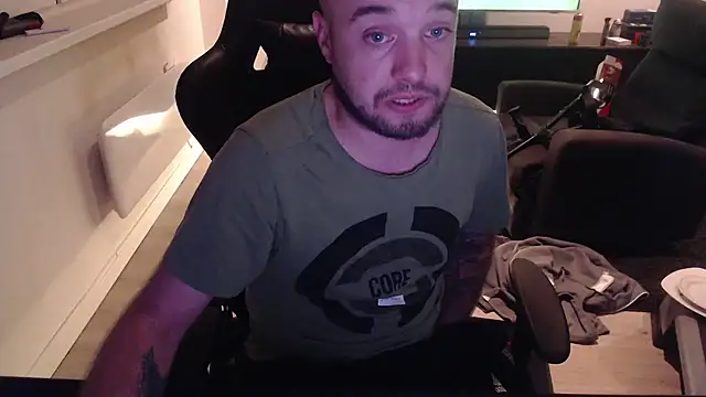 billybeerNL online show from September 18, 2025, 12:13 am