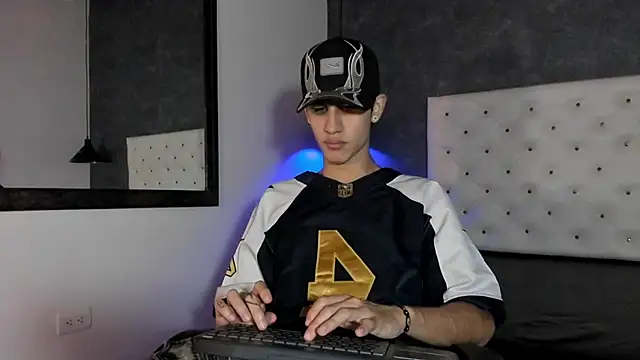  realwav online show from November 22, 2025, 4:22 am