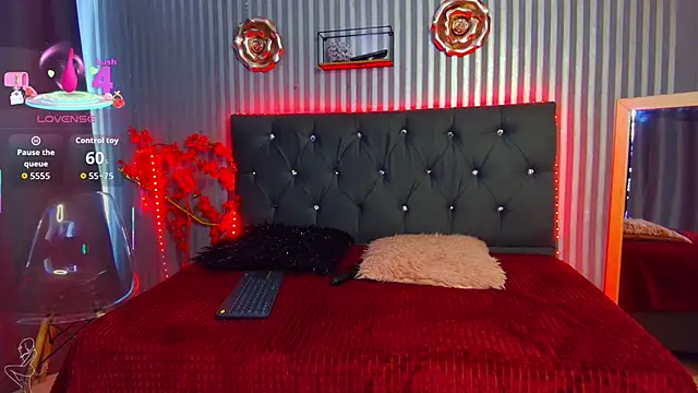 Snapshot of geminis_milf chatting on December 3, 2025, 7:35 pm geminis milf online show from December 3, 2025, 7:35 pm