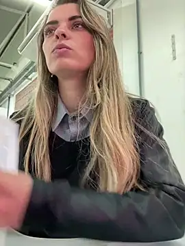 SweetGraciosa online show from September 26, 2025, 3:30 pm