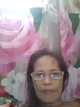 Kristen05 online show from November 30, 2025, 5:19 am