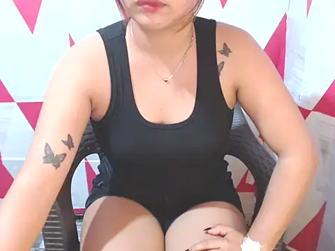 Snapshot of Jelloshane chatting on December 18, 2025, 2:27 am Jelloshane online show from December 18, 2025, 2:27 am