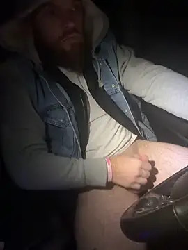 bearcub300 online show from December 1, 2025, 6:03 am