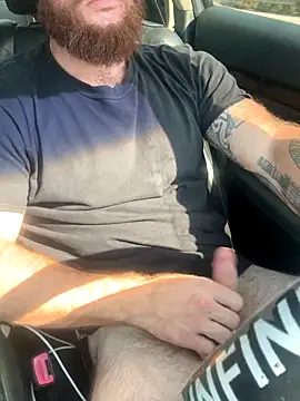 bearcub300 online show from September 30, 2025, 8:48 pm