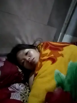 Snapshot of LinhNa999 chatting on November 29, 2025, 2:17 pm LinhNa999 online show from November 29, 2025, 2:17 pm