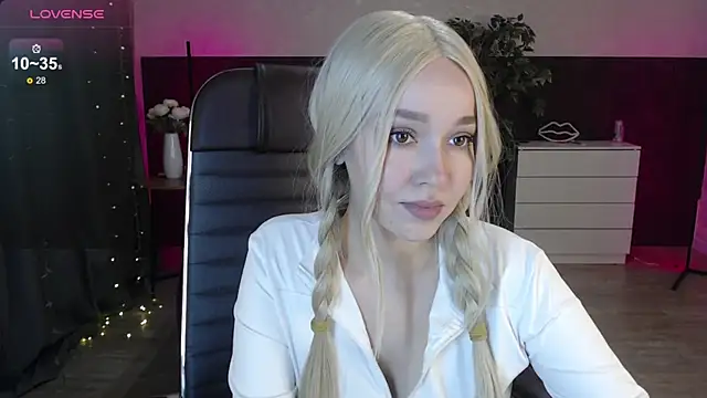 Sexy Alexia69 online show from November 8, 2025, 5:16 pm