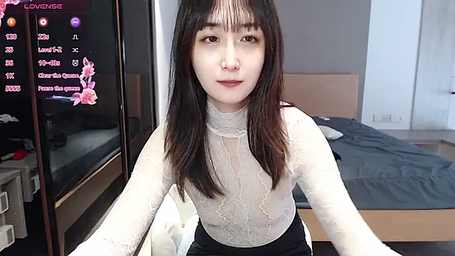 KK-328 online show from October 9, 2025, 4:57 am