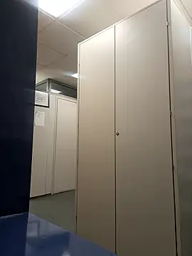 monella821 online show from November 27, 2025, 4:40 pm