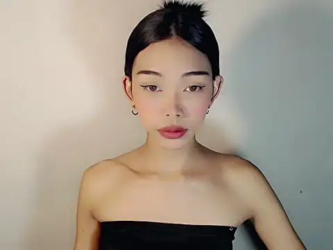 holyakiesha online show from February 5, 2026, 7:15 am