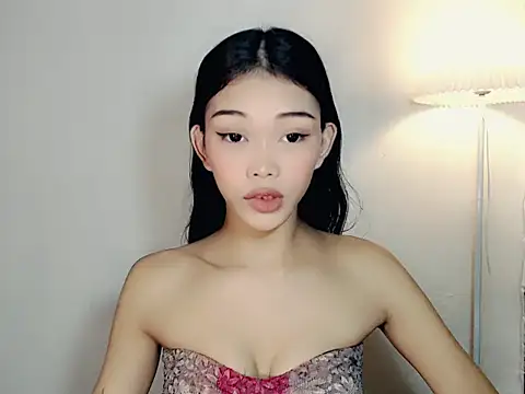 Snapshot of holyakiesha chatting on November 18, 2025, 10:45 pm holyakiesha online show from November 18, 2025, 10:45 pm