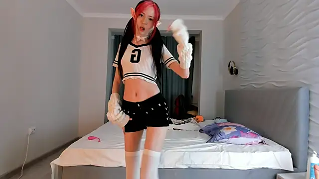 Snapshot of kawai_mai chatting on September 9, 2025, 12:47 pm kawai mai online show from September 9, 2025, 12:47 pm