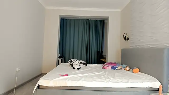 Snapshot of kawai_mai chatting on September 12, 2025, 1:00 pm kawai mai online show from September 12, 2025, 1:00 pm