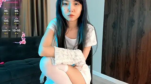 Snapshot of kawai_mai chatting on February 4, 2026, 3:18 pm kawai mai online show from February 4, 2026, 3:18 pm