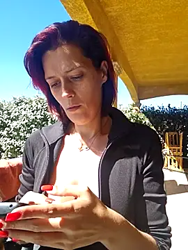 Mila Luciphya online show from April 5, 2026, 10:22 am