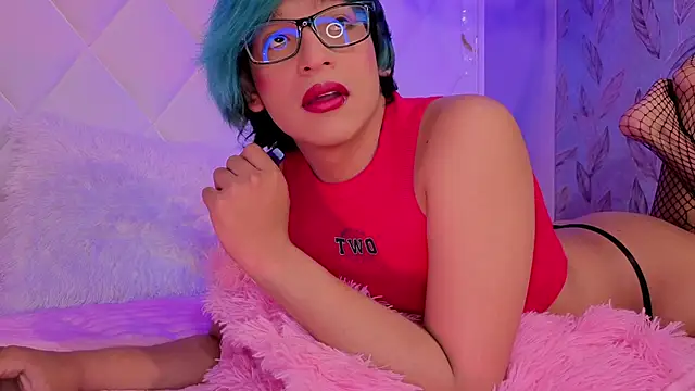 Snapshot of Dannyhot_ chatting on February 4, 2026, 7:42 pm Dannyhot online show from February 4, 2026, 7:42 pm