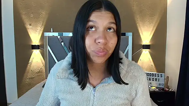 Snapshot of goddess_saori_ chatting on February 16, 2026, 1:37 am goddess saori online show from February 16, 2026, 1:37 am