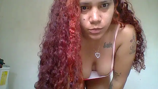 Snapshot of Daila_Lucia chatting on February 13, 2026, 1:00 pm Daila Lucia online show from February 13, 2026, 1:00 pm