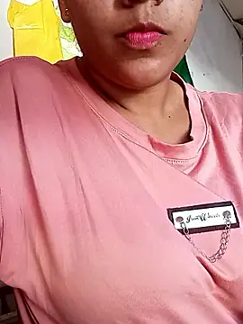 Snapshot of Daila_Lucia chatting on January 16, 2026, 10:03 pm Daila Lucia online show from January 16, 2026, 10:03 pm