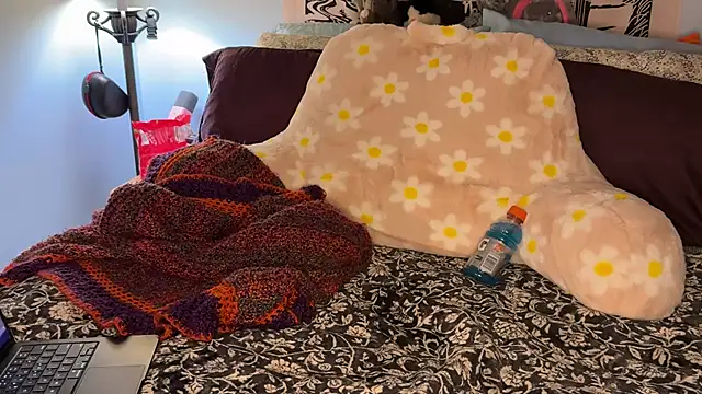 Snapshot of onlysunidreamss chatting on December 3, 2025, 2:56 am onlysunidreamss online show from December 3, 2025, 2:56 am