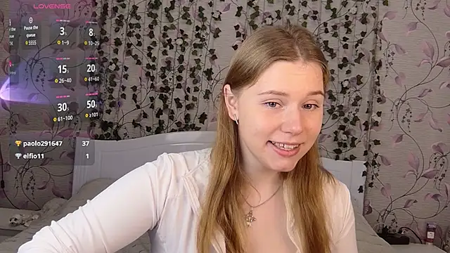  influensii  online show from October 22, 2025, 5:07 am