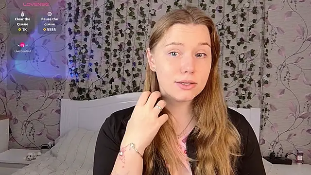  influensii  online show from October 21, 2025, 5:18 am