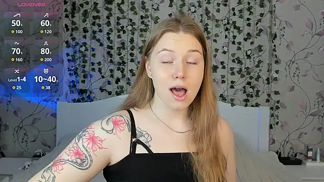  influensii  online show from November 3, 2025, 5:34 am