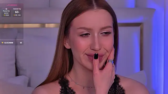 Snapshot of VelvetHell chatting on November 10, 2025, 6:51 am VelvetHell online show from November 10, 2025, 6:51 am