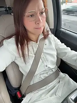 Mrs MrLove online show from February 10, 2026, 6:07 pm