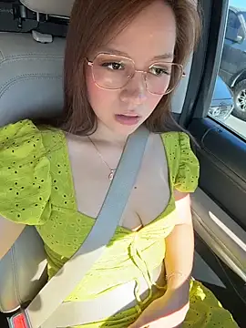 Mrs MrLove online show from March 3, 2026, 8:38 pm