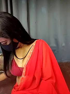 Snapshot of Misss-julli chatting on February 23, 2026, 3:34 pm Misss-julli online show from February 23, 2026, 3:34 pm