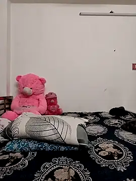 Snapshot of Misss-julli chatting on September 10, 2025, 9:52 am Misss-julli online show from September 10, 2025, 9:52 am