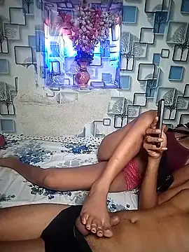 Snapshot of miss-maya24 chatting on October 2, 2025, 6:33 pm miss-maya24 online show from October 2, 2025, 6:33 pm