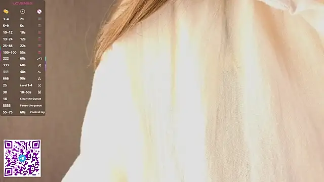 VanessaGrome online show from October 24, 2025, 6:12 am