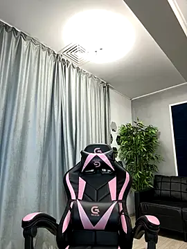 Snapshot of RubyVibe_ chatting on October 8, 2025, 3:52 am RubyVibe online show from October 8, 2025, 3:52 am