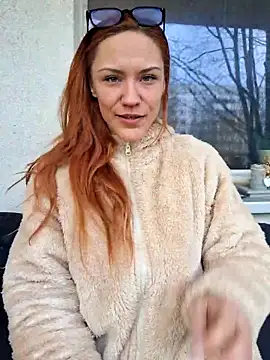 Snapshot of SlimBellaa chatting on February 23, 2026, 11:00 am SlimBellaa online show from February 23, 2026, 11:00 am