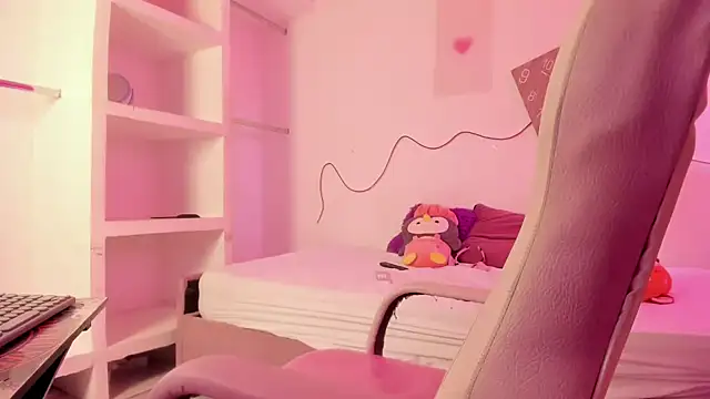 Snapshot of Valy_hot chatting on October 17, 2025, 4:31 pm Valy hot online show from October 17, 2025, 4:31 pm