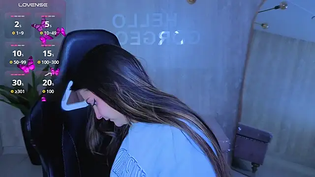 emily cooper t online show from March 18, 2026, 8:10 pm