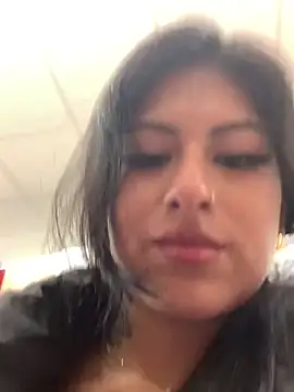 mrskarmaa online show from December 17, 2025, 6:35 pm