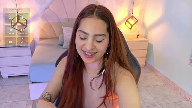 AIXATRISTA1 online show from September 23, 2025, 7:32 pm