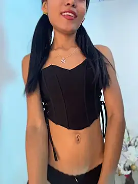 Snapshot of luxurykatty chatting on May 24, 2026, 8:09 pm luxurykatty online show from May 24, 2026, 8:09 pm
