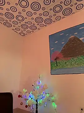 luxurykatty online show from March 27, 2026, 4:30 pm