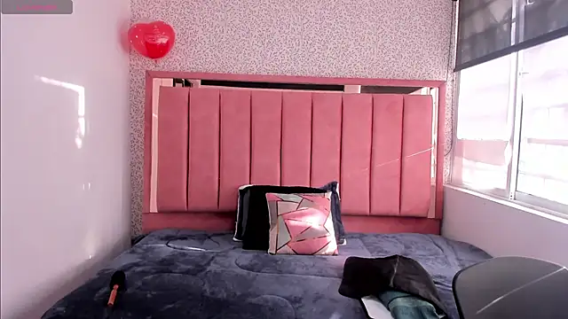 Barbara fox   online show from October 16, 2025, 12:02 pm