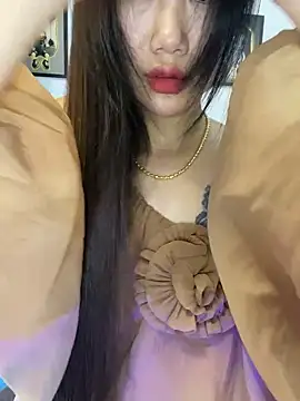 Snapshot of Sexlove_bb chatting on October 17, 2025, 8:32 pm Sexlove bb online show from October 17, 2025, 8:32 pm