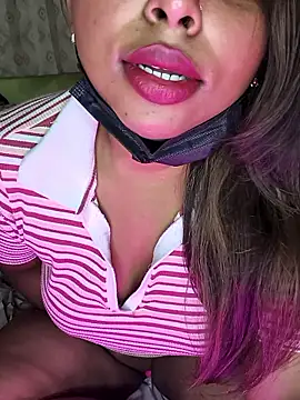 Snapshot of Hot-Sexy-Riya chatting on January 16, 2026, 6:56 pm Hot-Sexy-Riya online show from January 16, 2026, 6:56 pm