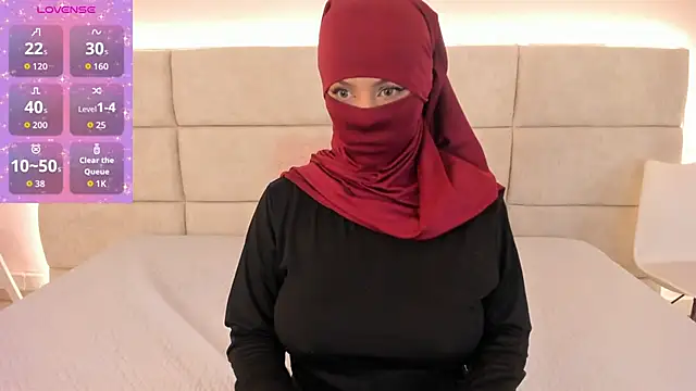  Nadiaa online show from September 19, 2025, 7:07 pm