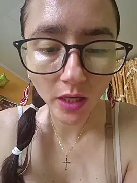 Snapshot of Linda_Hot13 chatting on September 20, 2025, 3:06 pm Linda Hot13 online show from September 20, 2025, 3:06 pm