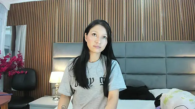 Snapshot of Sophie_Calloway chatting on September 26, 2025, 1:07 pm Sophie Calloway online show from September 26, 2025, 1:07 pm