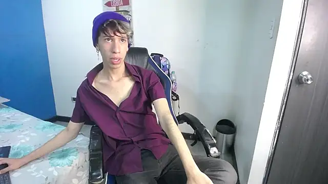 CupcakeeBoy online show from October 22, 2025, 1:10 pm