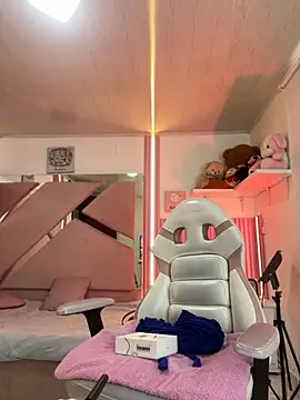 Snapshot of Mia_garcia28 chatting on November 17, 2025, 12:53 pm Mia garcia28 online show from November 17, 2025, 12:53 pm